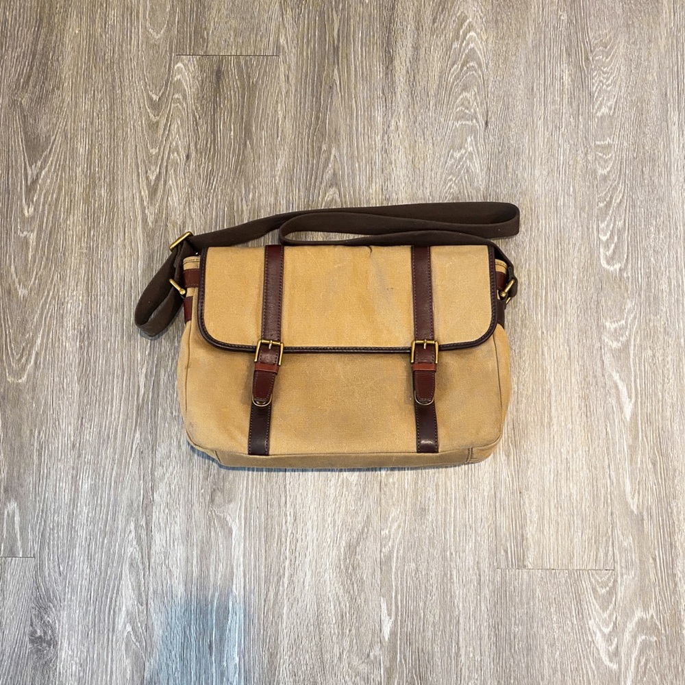 Fossil Canvas Messenger Bag